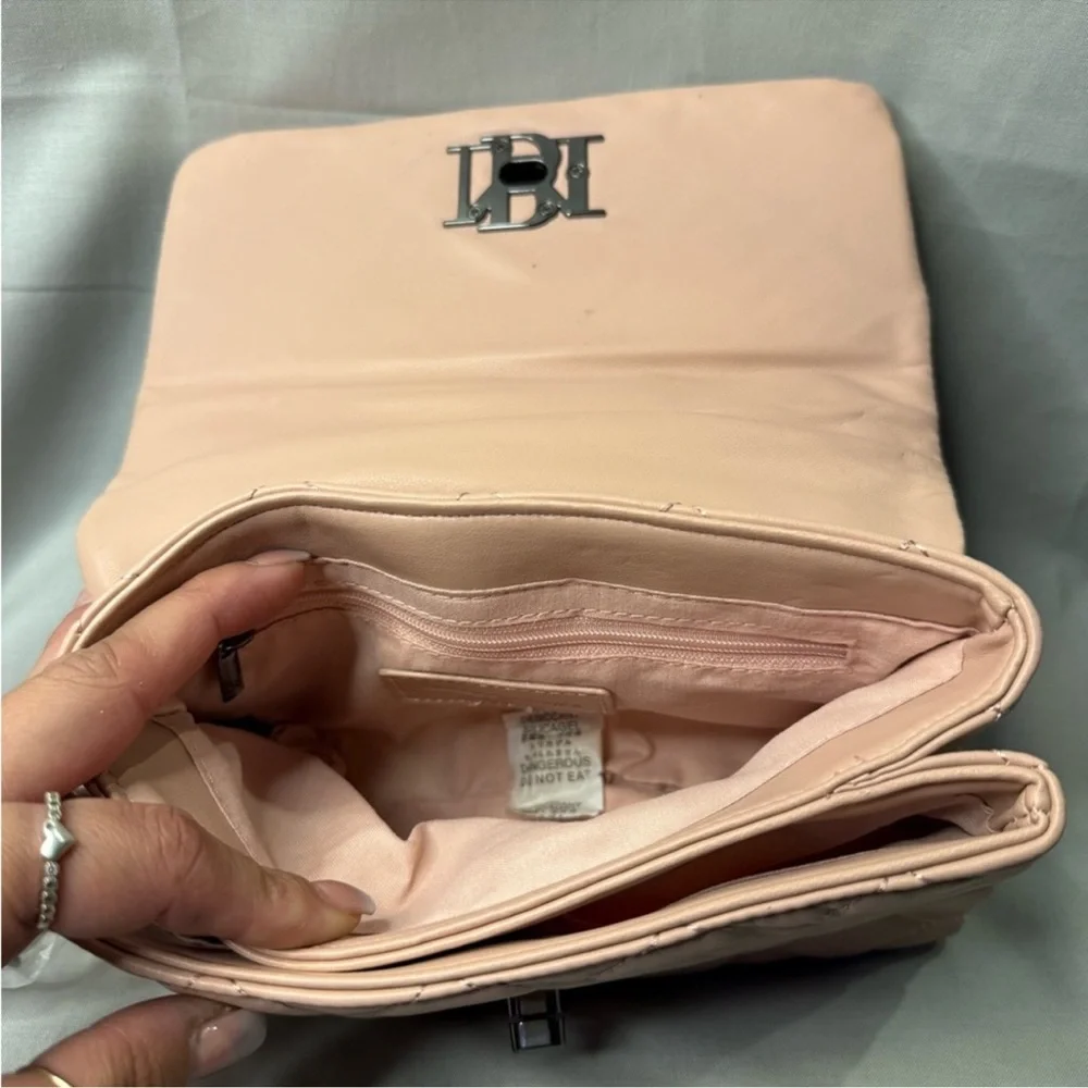 Badgley Mischka Quilted Blush Pink Messenger/Crossbody Bag
